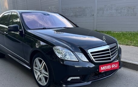 Mercedes-Benz E-Класс, 2010 год, 1 400 000 рублей, 3 фотография