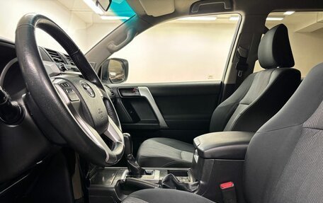 Toyota Land Cruiser Prado 150 рестайлинг 2, 2015 год, 2 987 000 рублей, 11 фотография