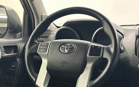 Toyota Land Cruiser Prado 150 рестайлинг 2, 2015 год, 2 987 000 рублей, 18 фотография