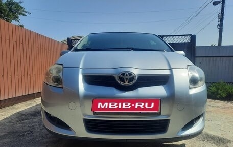 Toyota Auris II, 2008 год, 850 000 рублей, 1 фотография