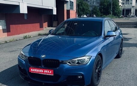 BMW 3 серия, 2018 год, 2 450 000 рублей, 1 фотография