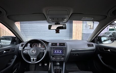 Volkswagen Jetta VI, 2012 год, 930 000 рублей, 12 фотография