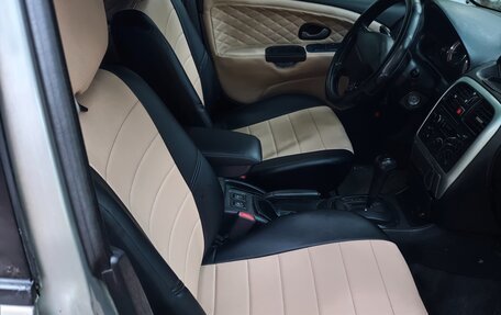 Mitsubishi Carisma I, 2002 год, 330 000 рублей, 13 фотография