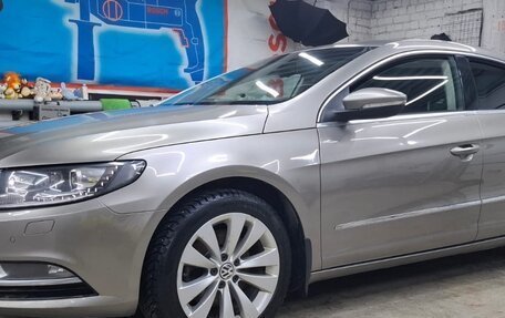 Volkswagen Passat CC I рестайлинг, 2014 год, 1 550 000 рублей, 2 фотография