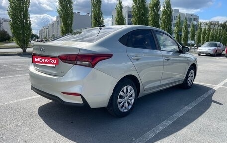 Hyundai Solaris II рестайлинг, 2019 год, 1 350 000 рублей, 4 фотография