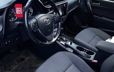 Toyota Corolla, 2017 год, 1 700 000 рублей, 8 фотография