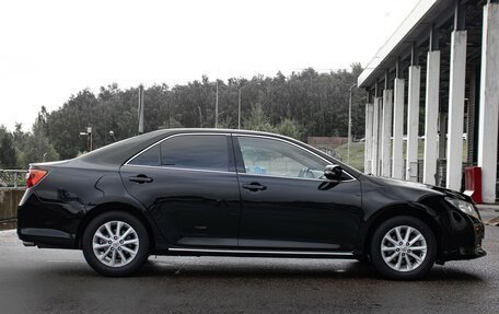 Toyota Camry, 2013 год, 1 690 000 рублей, 4 фотография