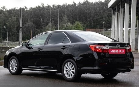 Toyota Camry, 2013 год, 1 690 000 рублей, 7 фотография