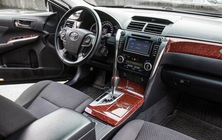 Toyota Camry, 2013 год, 1 690 000 рублей, 11 фотография