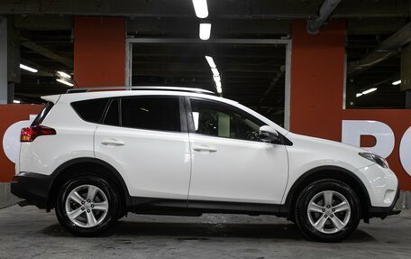 Toyota RAV4, 2014 год, 1 849 000 рублей, 4 фотография