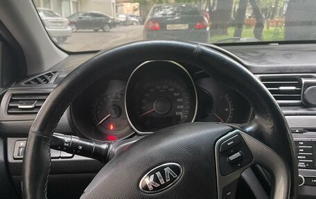 KIA Rio III рестайлинг, 2015 год, 920 000 рублей, 10 фотография
