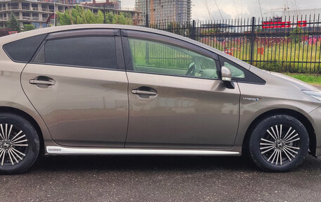 Toyota Prius, 2013 год, 1 400 000 рублей, 3 фотография