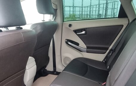 Toyota Prius, 2013 год, 1 400 000 рублей, 10 фотография