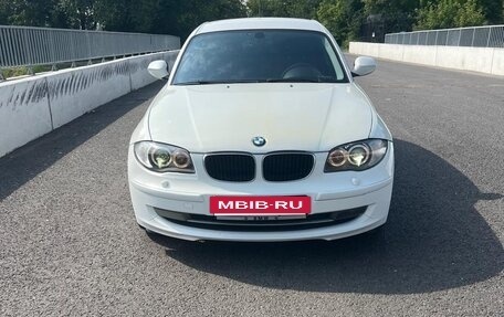 BMW 1 серия, 2010 год, 760 000 рублей, 2 фотография