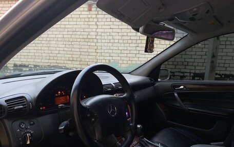 Mercedes-Benz C-Класс, 2003 год, 630 000 рублей, 13 фотография