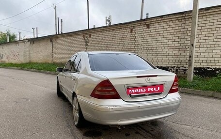 Mercedes-Benz C-Класс, 2003 год, 630 000 рублей, 5 фотография