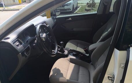 Volkswagen Jetta VI, 2012 год, 940 000 рублей, 6 фотография