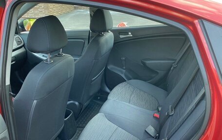Hyundai Solaris II рестайлинг, 2015 год, 1 030 000 рублей, 15 фотография