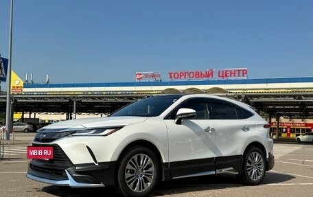 Toyota Harrier, 2021 год, 4 150 000 рублей, 5 фотография