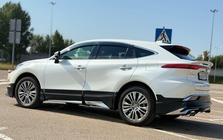 Toyota Harrier, 2021 год, 4 150 000 рублей, 9 фотография