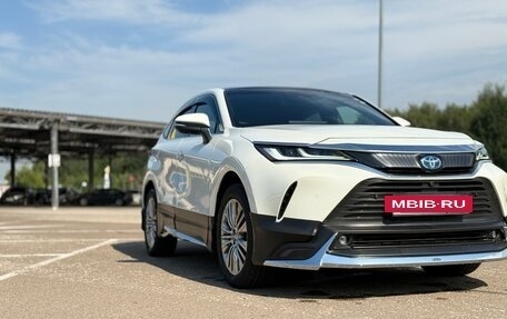 Toyota Harrier, 2021 год, 4 150 000 рублей, 21 фотография