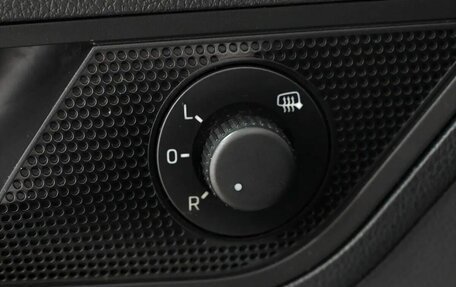 Skoda Rapid I, 2018 год, 1 070 000 рублей, 12 фотография