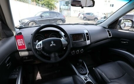 Mitsubishi Outlander III рестайлинг 3, 2011 год, 1 450 000 рублей, 6 фотография