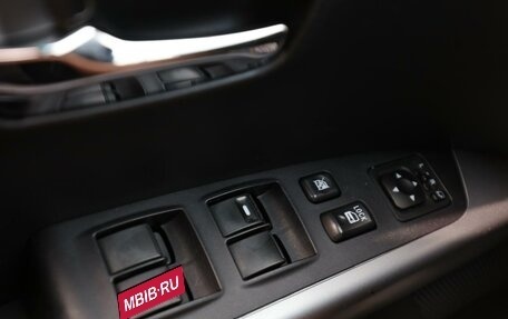 Mitsubishi Outlander III рестайлинг 3, 2011 год, 1 450 000 рублей, 13 фотография