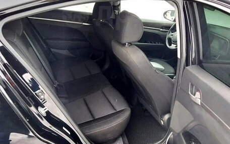 Hyundai Elantra VI рестайлинг, 2017 год, 1 600 000 рублей, 10 фотография