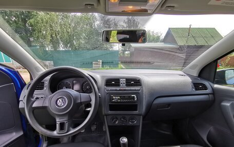 Volkswagen Polo VI (EU Market), 2011 год, 400 000 рублей, 5 фотография
