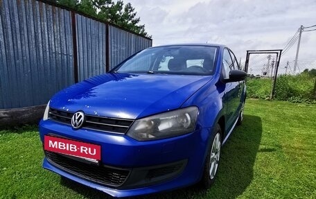 Volkswagen Polo VI (EU Market), 2011 год, 400 000 рублей, 10 фотография