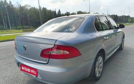 Skoda Superb III рестайлинг, 2010 год, 900 000 рублей, 6 фотография