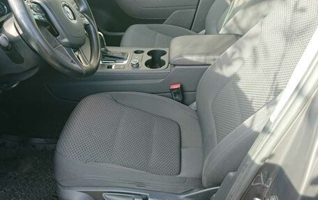 Volkswagen Touareg III, 2011 год, 1 700 000 рублей, 11 фотография