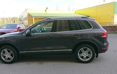 Volkswagen Touareg III, 2011 год, 1 700 000 рублей, 7 фотография