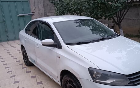Volkswagen Polo VI (EU Market), 2016 год, 449 000 рублей, 2 фотография