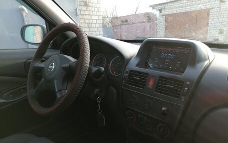 Nissan Almera, 2004 год, 400 000 рублей, 8 фотография