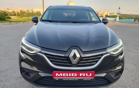 Renault Arkana I, 2021 год, 1 730 000 рублей, 2 фотография