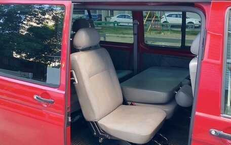 Volkswagen Transporter T5 рестайлинг, 2004 год, 1 100 000 рублей, 1 фотография