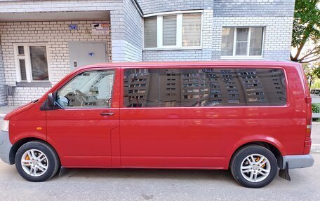 Volkswagen Transporter T5 рестайлинг, 2004 год, 1 100 000 рублей, 4 фотография