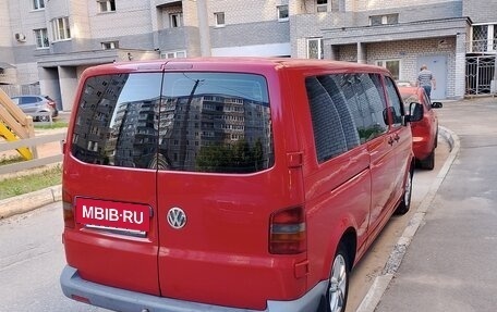 Volkswagen Transporter T5 рестайлинг, 2004 год, 1 100 000 рублей, 2 фотография