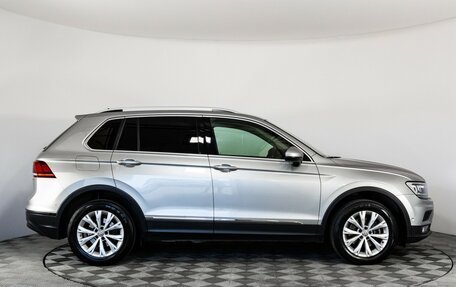 Volkswagen Tiguan II, 2017 год, 1 729 000 рублей, 4 фотография