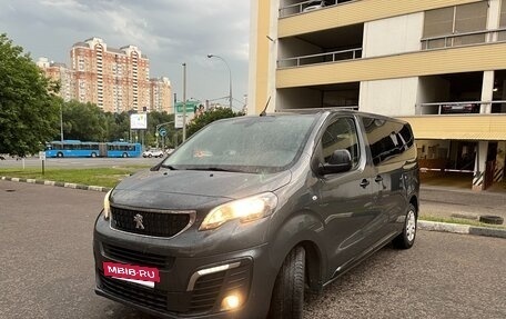 Peugeot Traveller I, 2019 год, 2 580 000 рублей, 7 фотография