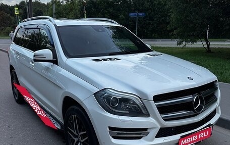 Mercedes-Benz GL-Класс, 2013 год, 3 290 000 рублей, 2 фотография