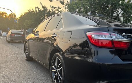 Toyota Camry, 2017 год, 2 300 000 рублей, 8 фотография