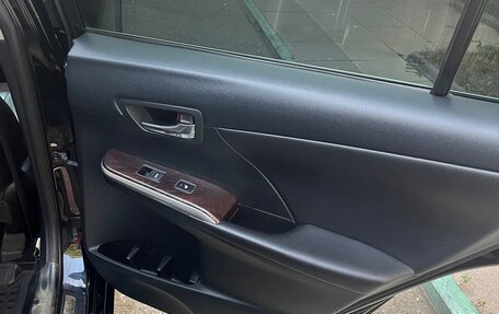 Toyota Camry, 2017 год, 2 300 000 рублей, 34 фотография