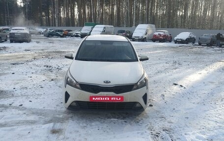 KIA Rio IV, 2021 год, 1 200 000 рублей, 1 фотография