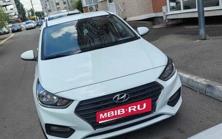 Hyundai Solaris II рестайлинг, 2019 год, 1 250 000 рублей, 5 фотография