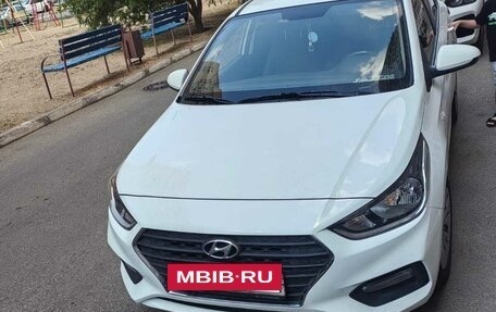 Hyundai Solaris II рестайлинг, 2019 год, 1 250 000 рублей, 6 фотография