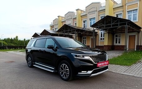 KIA Carnival, 2021 год, 4 550 000 рублей, 2 фотография
