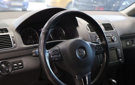 Volkswagen Touran III, 2011 год, 749 990 рублей, 11 фотография